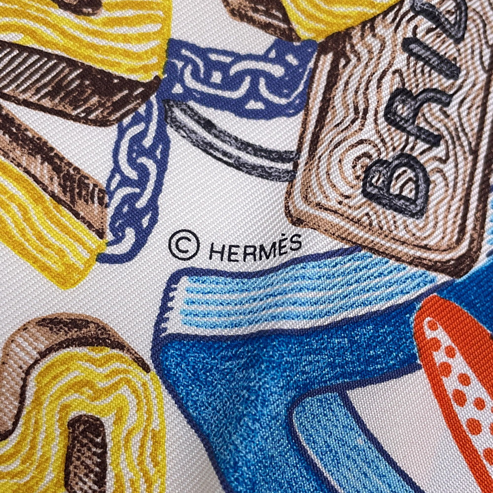 HERMES Carre Chevaloscope Neon CHEVALOSCOPE NEON Size 45 Blue Lavande/Blanc Silk100%