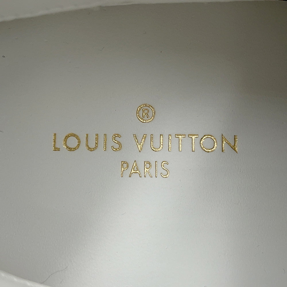 LOUIS VUITTON Run Away・Sneakers White1A4XNO Calf Leather Monogram Size 39 1/2