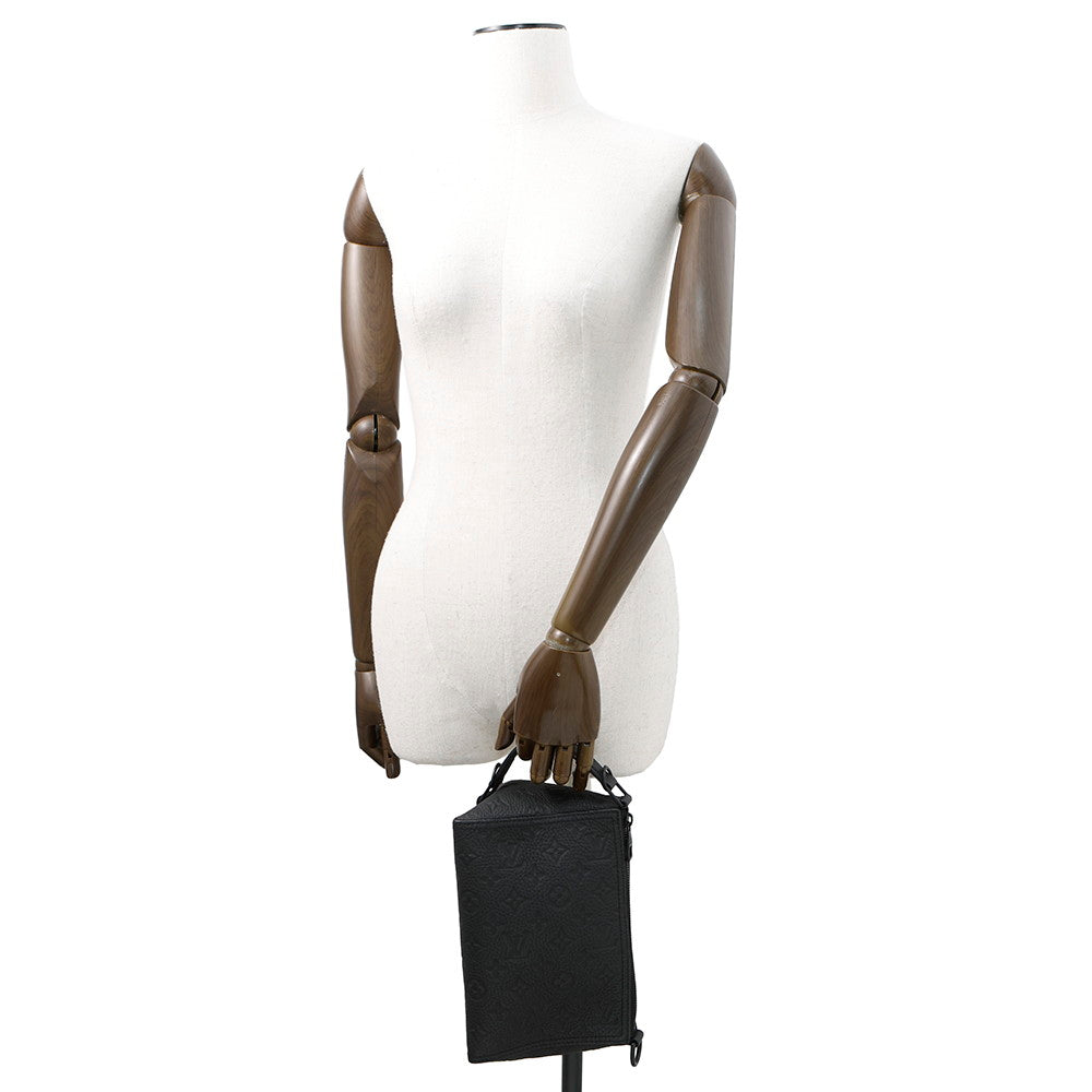 LOUIS VUITTON Triangle Messenger Bag NoirM55878 Monogram・Taurillon