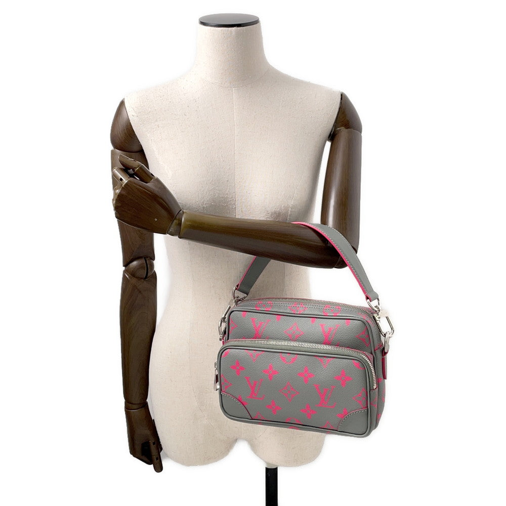 LOUIS VUITTON Nile Gray/PinkM15024 Monogram・Glow