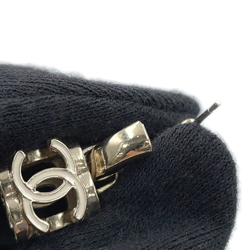 CHANEL CC Logo Cube EarringsAB9567 Gold Plated