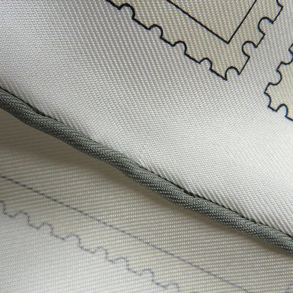 HERMES Carre Fauve le Stamp Enthusiast Size 90 Gray/Parchement/White Silk100%