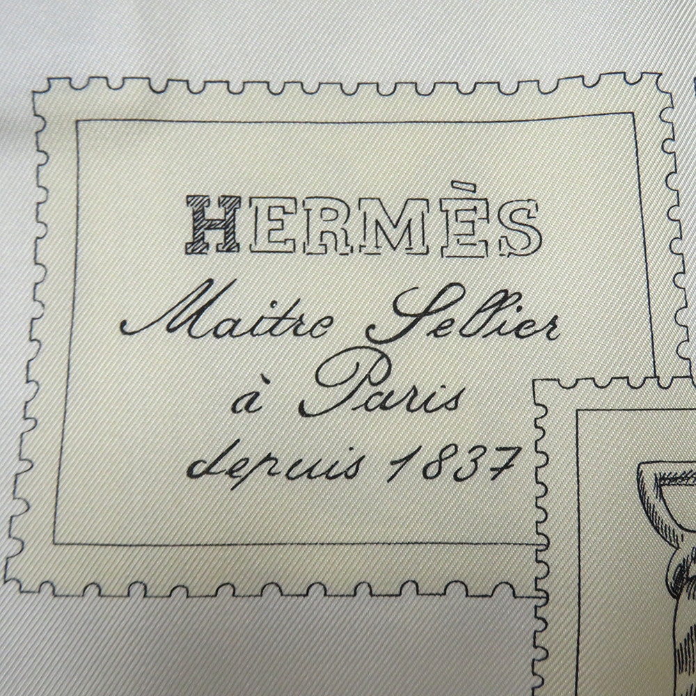 HERMES Carre Fauve le Stamp Enthusiast Size 90 Gray/Parchement/White Silk100%
