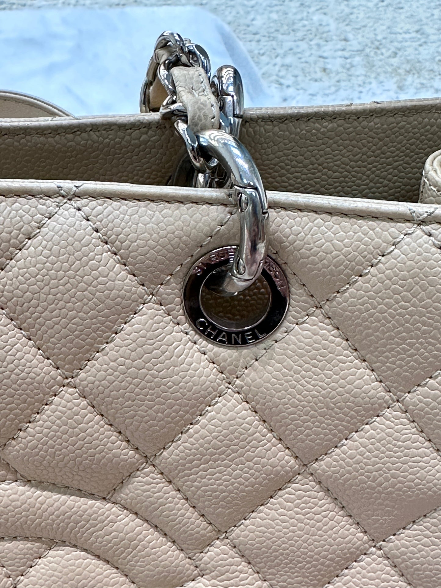 Chanel GST Beige Caviar Shw Bag