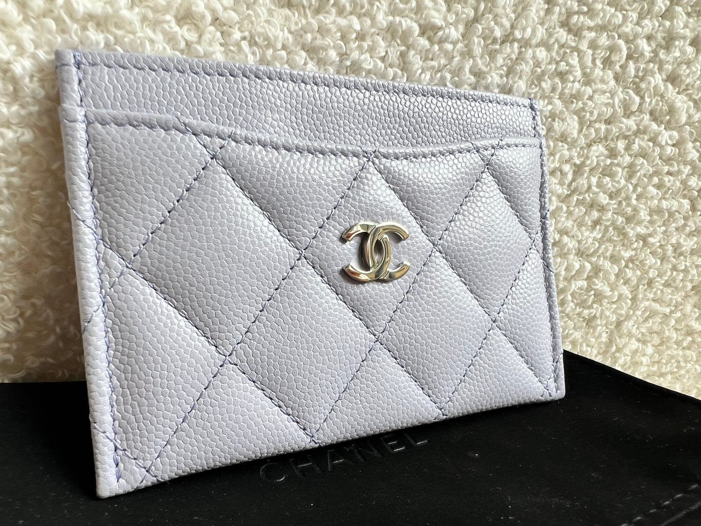 Chanel Lilac Caviar Card Holder with Silver Hardware (RRP £410)