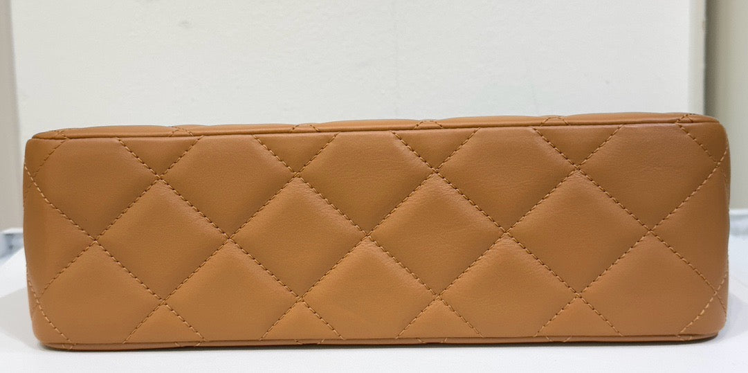 Chanel Large Quilted Leather In-The-Business Camera Bag Beige 1564 holo card