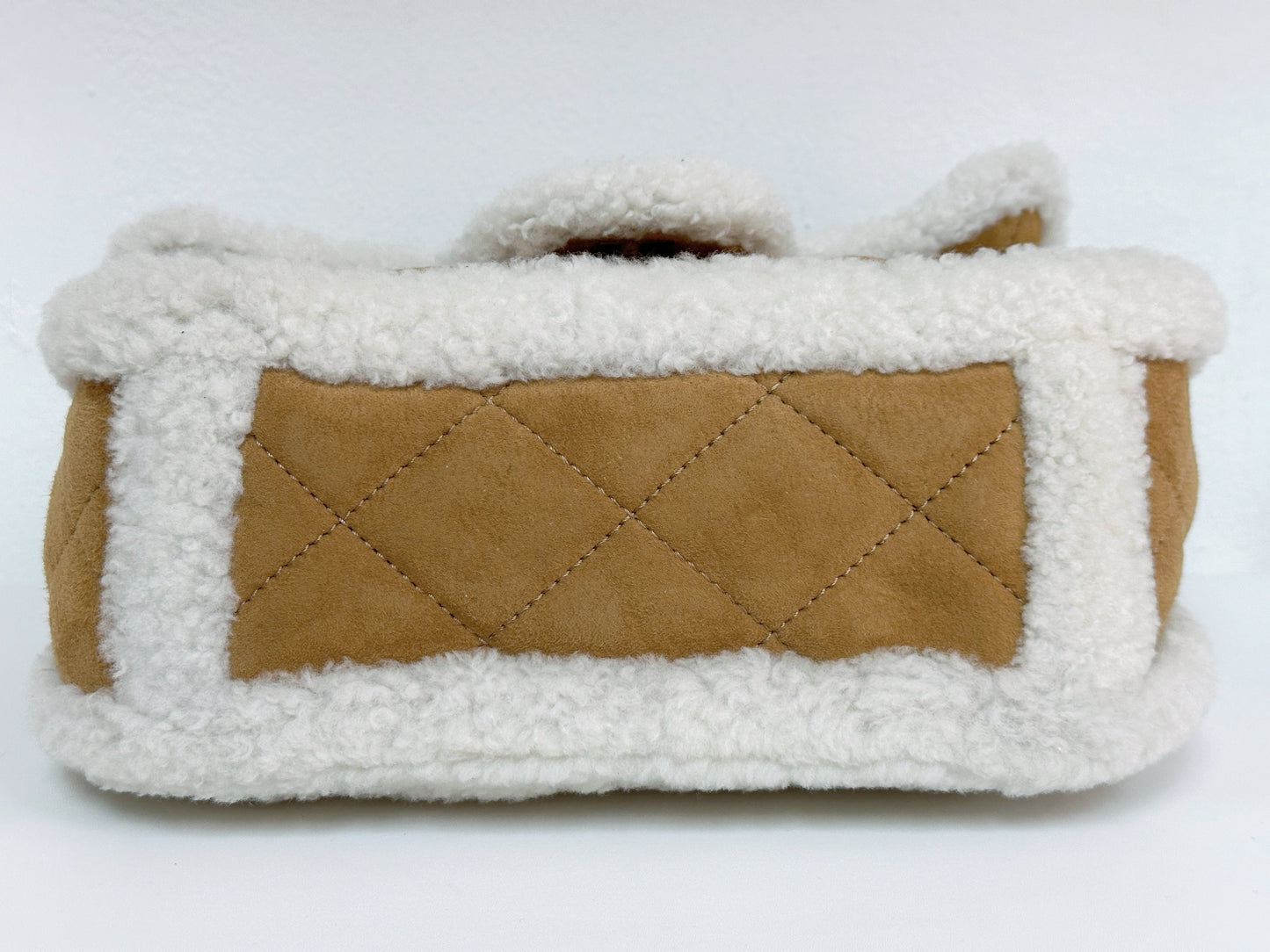 Chanel Medium Shearling Coco Neige Flap holo card 264