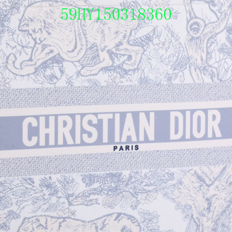 Christian Dior Luxury Bag - The Tote   216