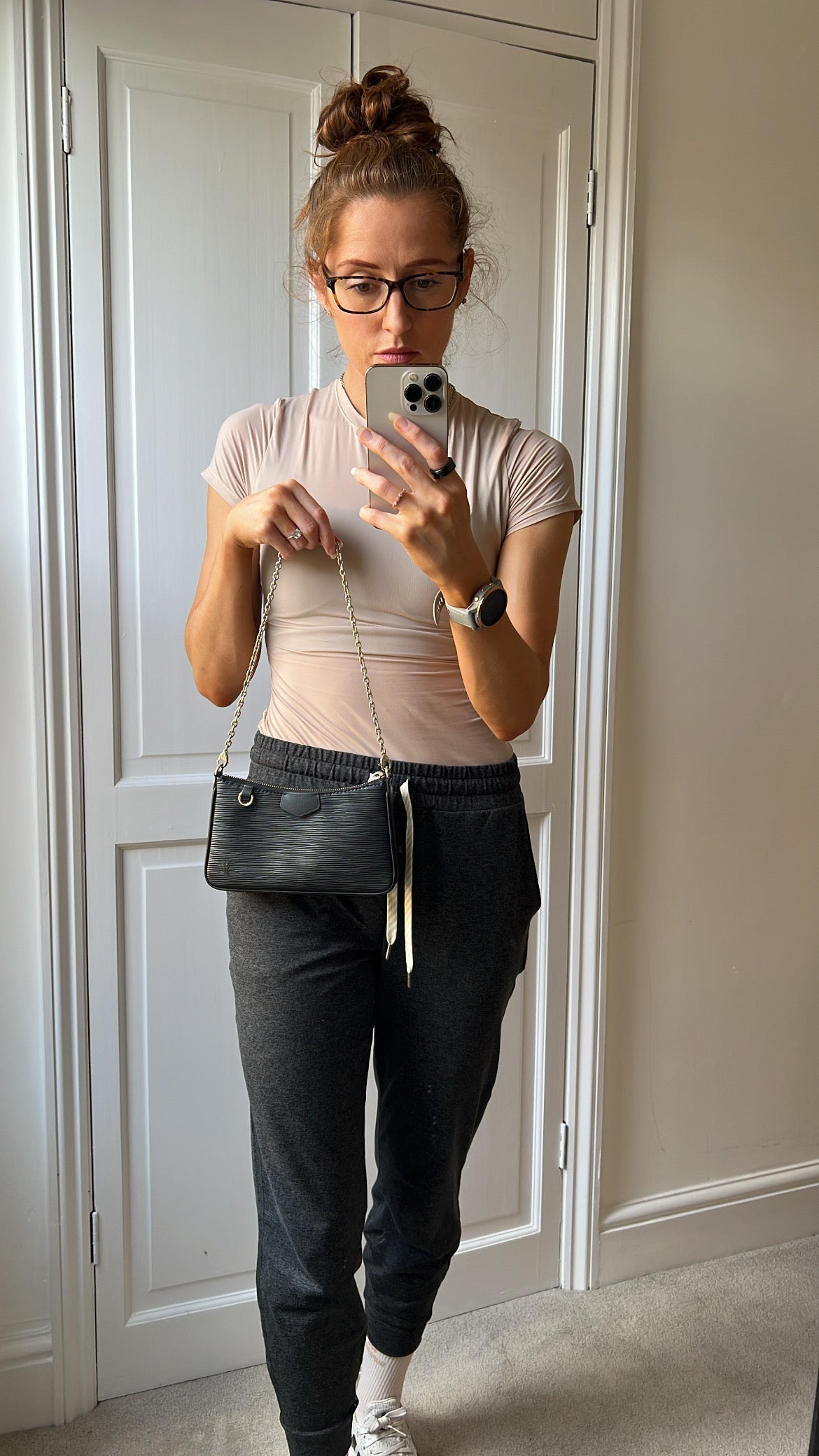 Louis Vuitton Easy Pouch Black Epi (RRP £1320)