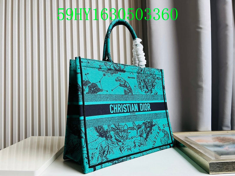Christian Dior Luxury Bag - The Tote   297