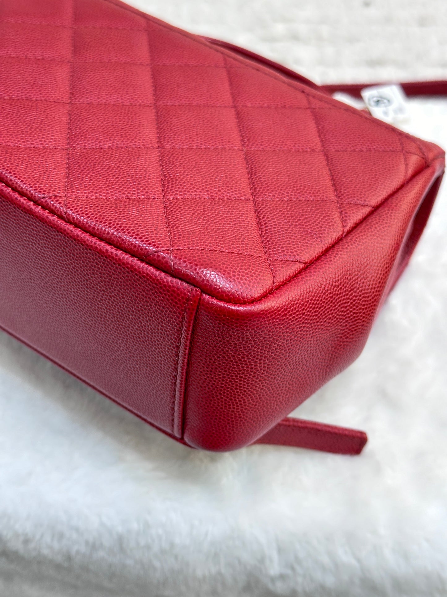 CHANEL Small Business Affinity Bag Red