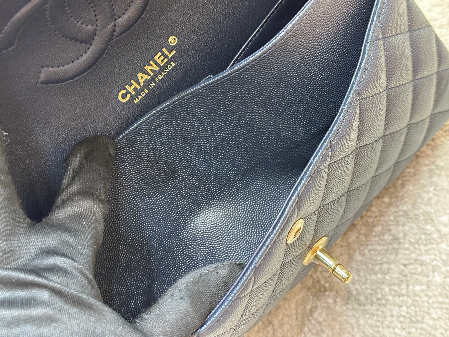 CHANEL Caviar Quilted Medium Double Flap 18B Navy
