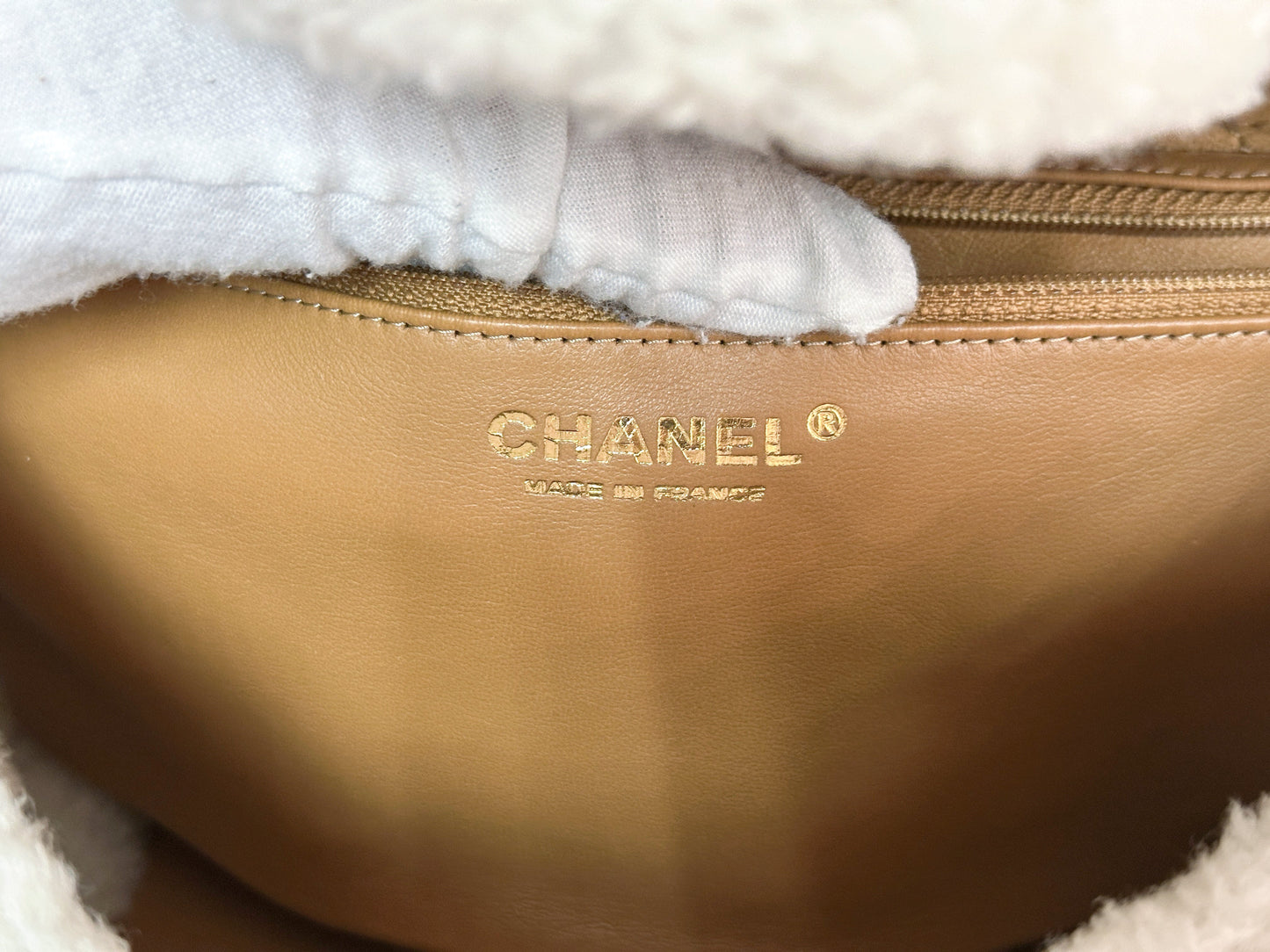 Chanel Medium Shearling Coco Neige Flap holo card 264