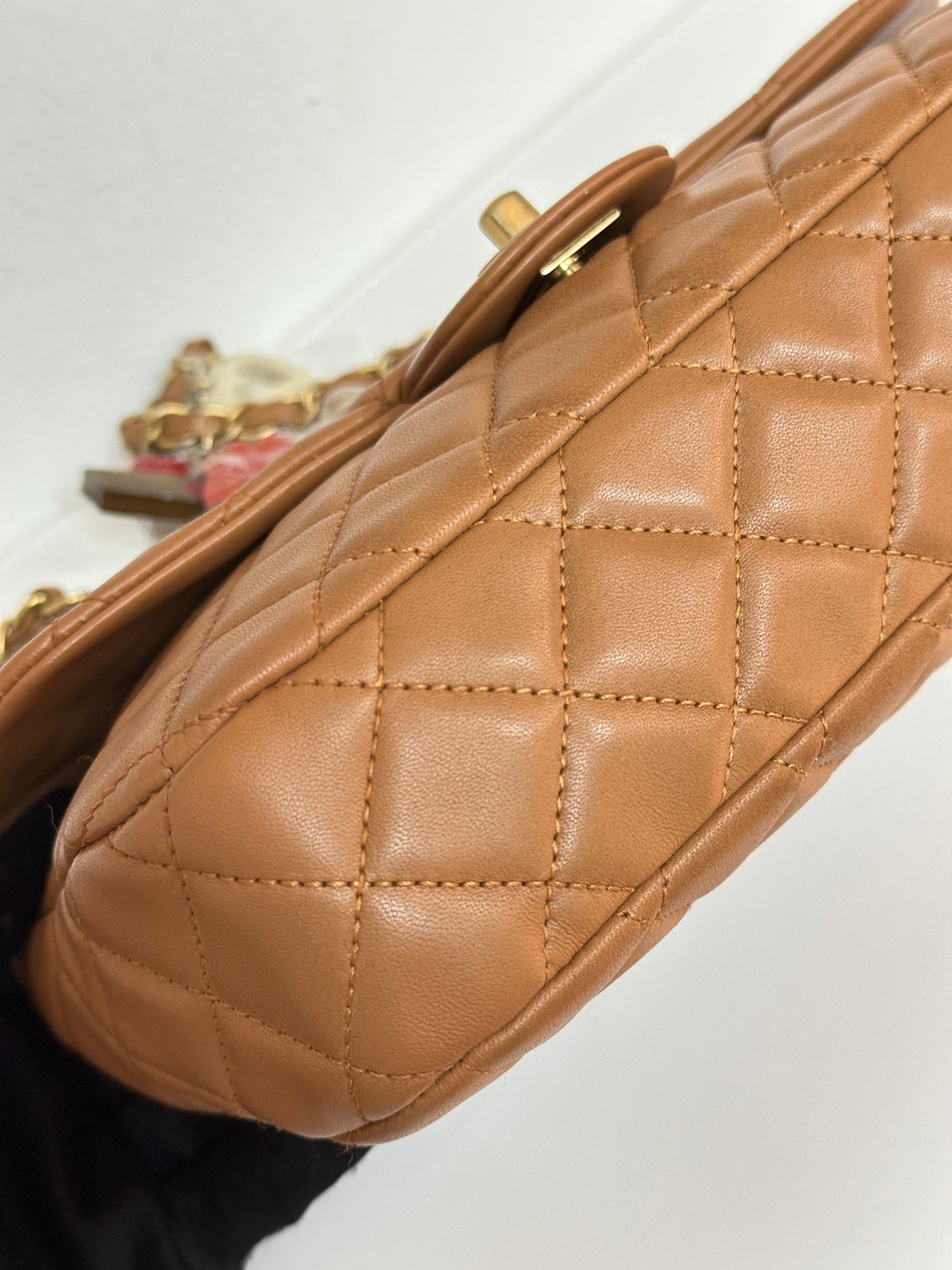 Chanel Lambskin Valentine Charms Small Flap Beige 1427 holo card