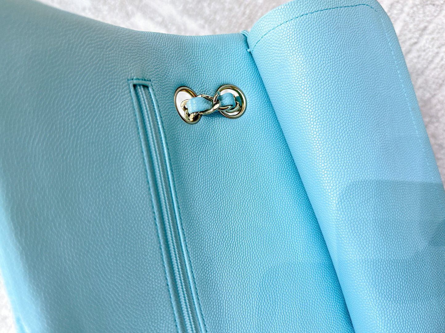 Tiffany Blue Caviar Quilted Classic Flap Medium LGHW