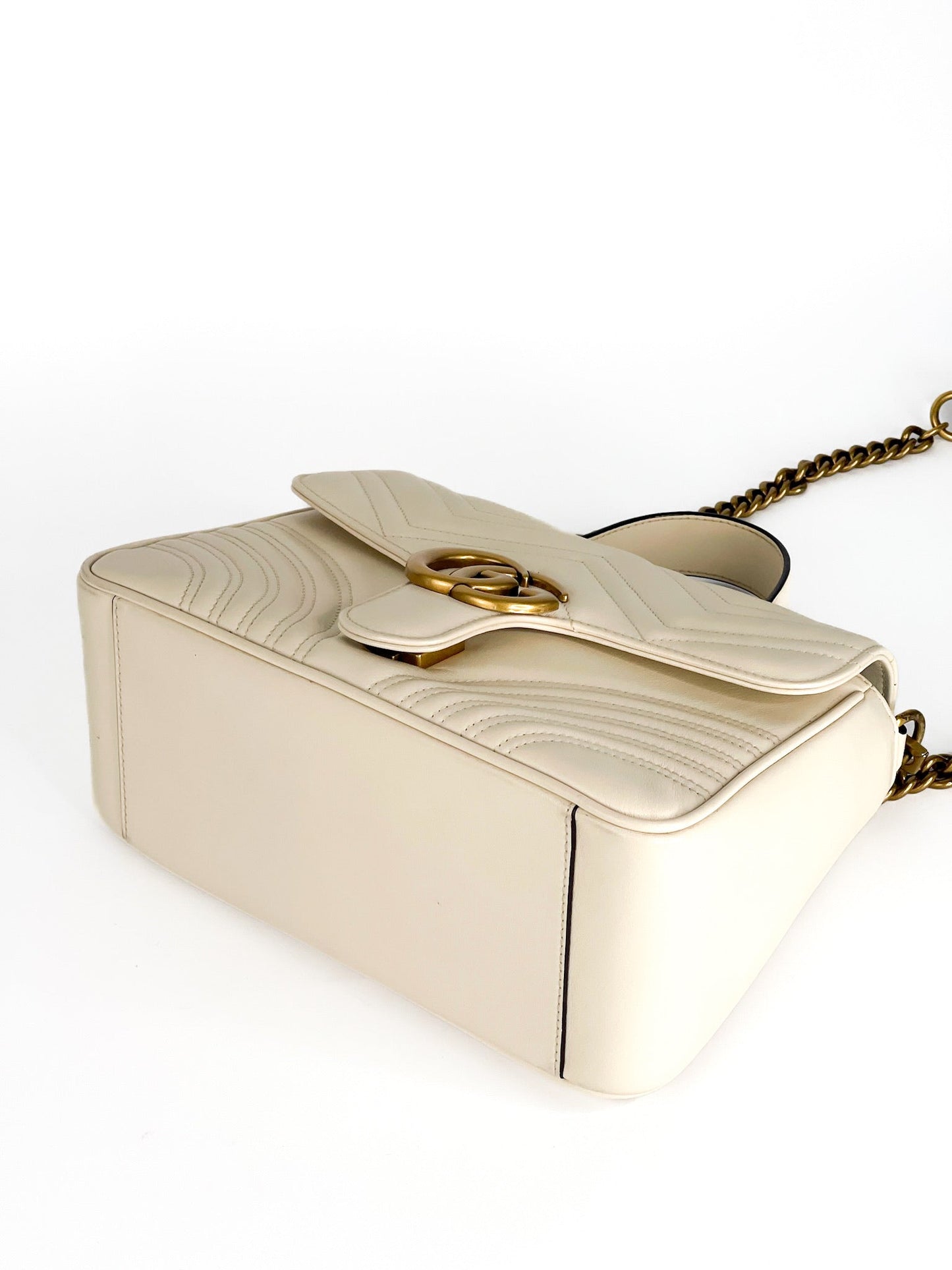 Gucci GG Marmont Matelasse Leather Top Handle Satchel