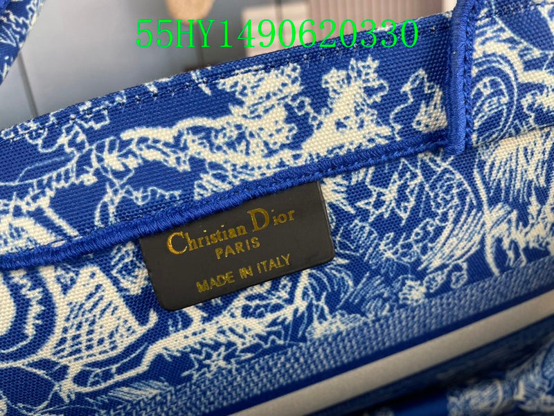 Christian Dior Luxury Bag - The Tote   190