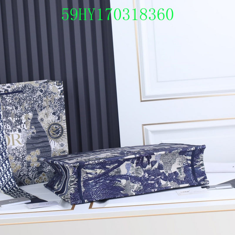 Christian Dior Luxury Bag - The Tote   219