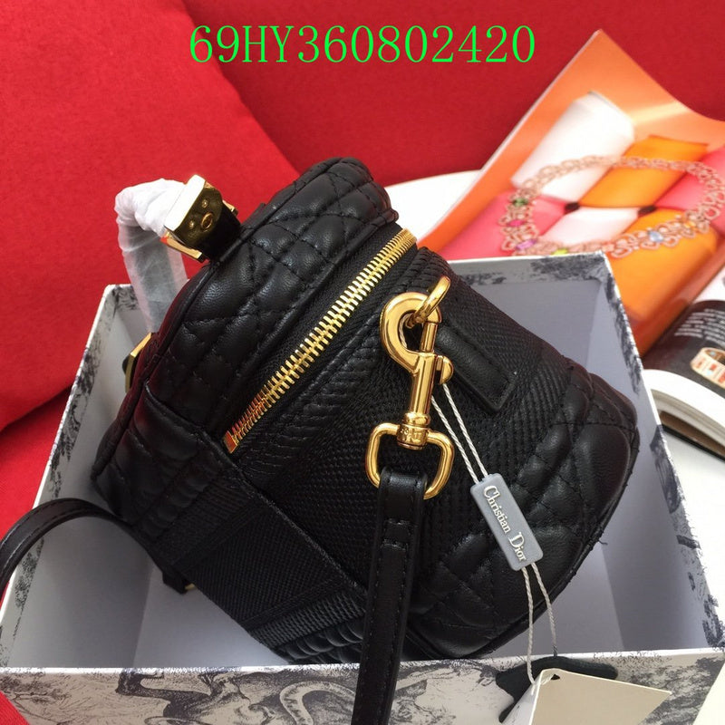 Christian Dior Luxury - The Tote   671