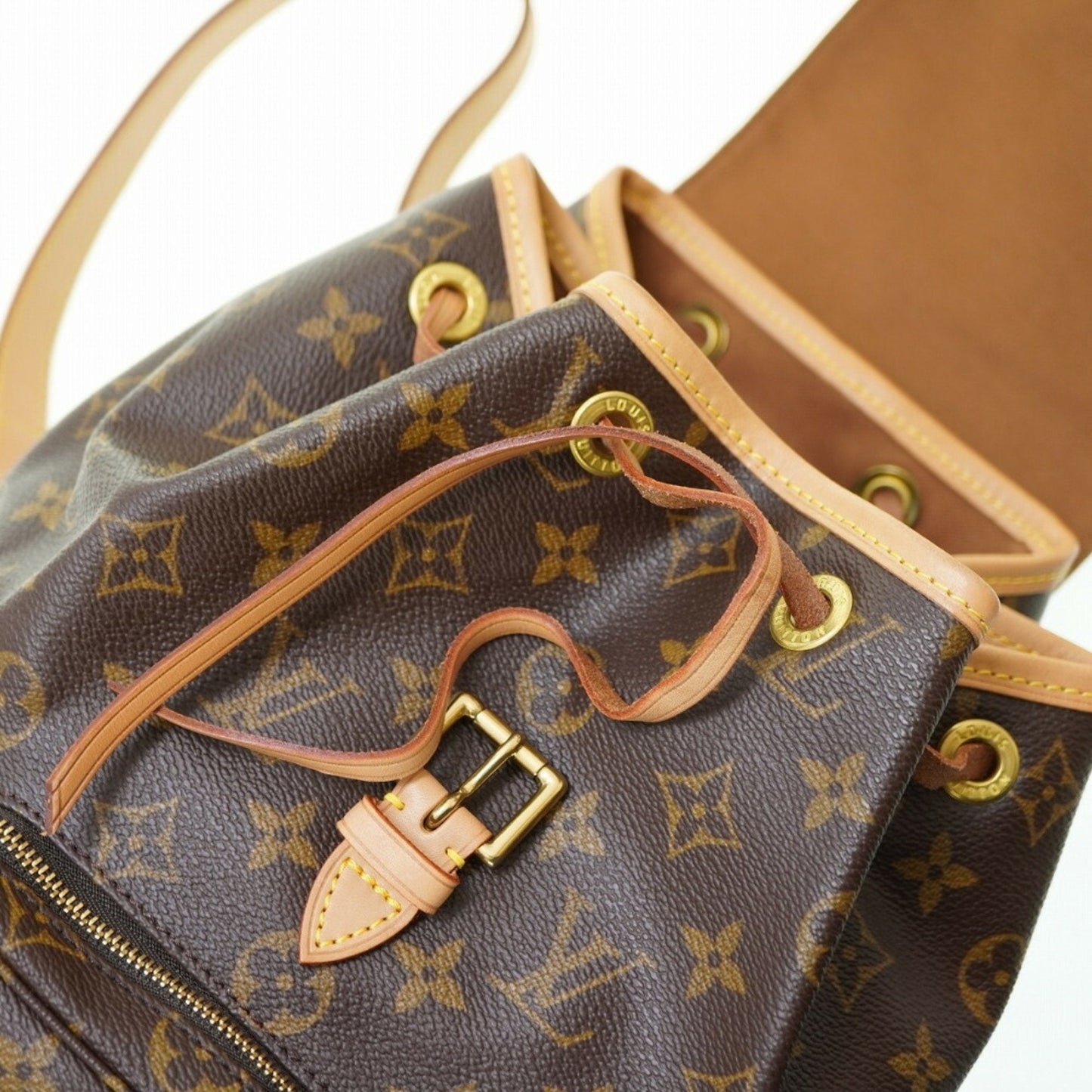 Louis Vuitton Monogram Montsouris MM Rucksack Backpack M51136