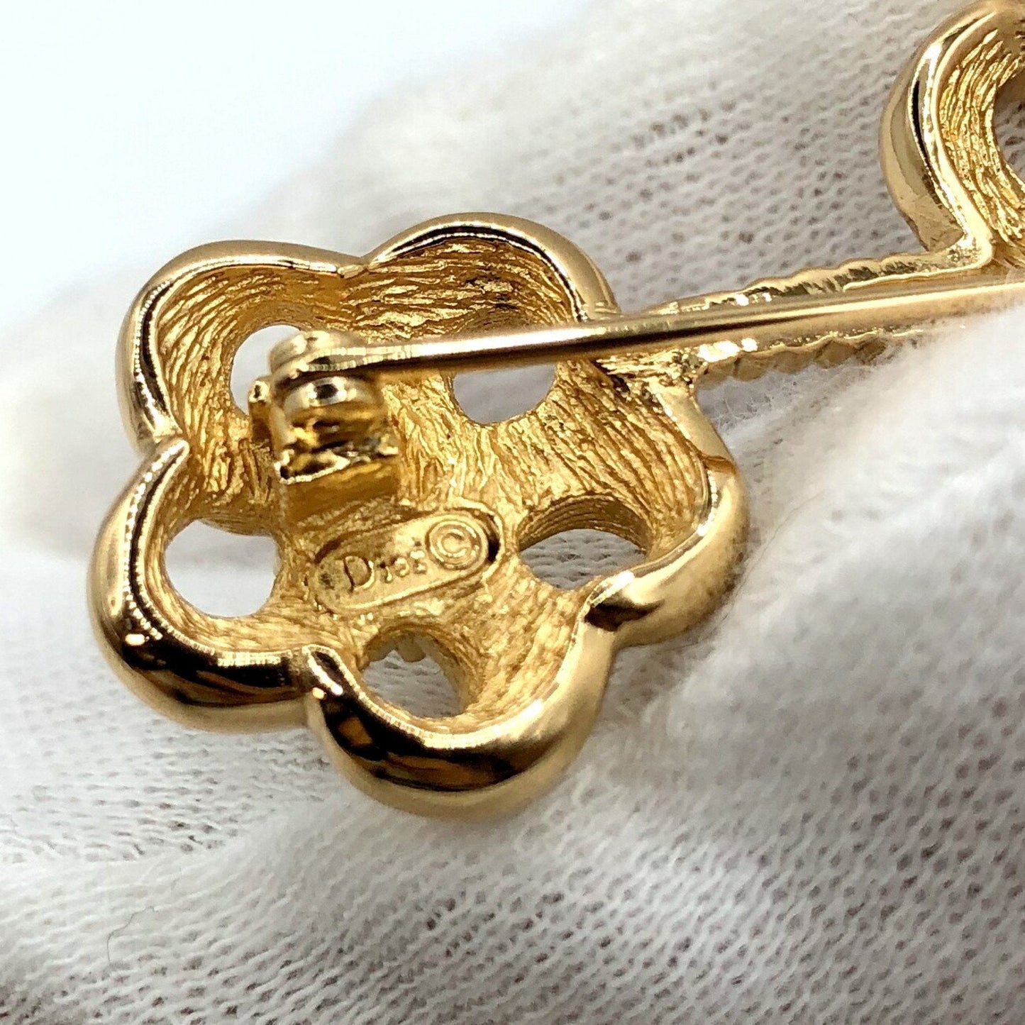 CHRISTIAN DIOR brooch rhinestone gold accessories ladies