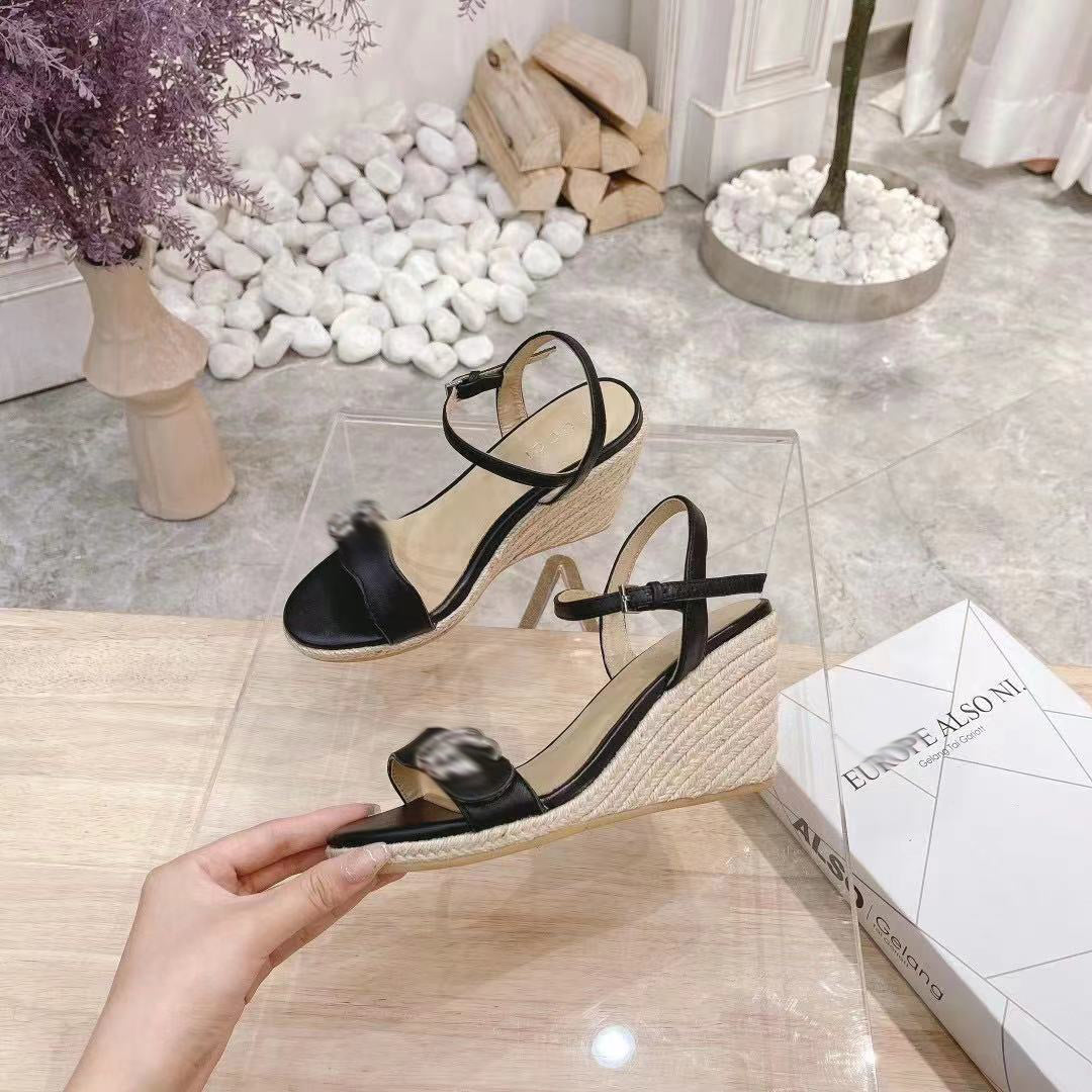 SE496 Size 5-10 Heels:8cm Material: Sheep skin Sole: Rubber leather