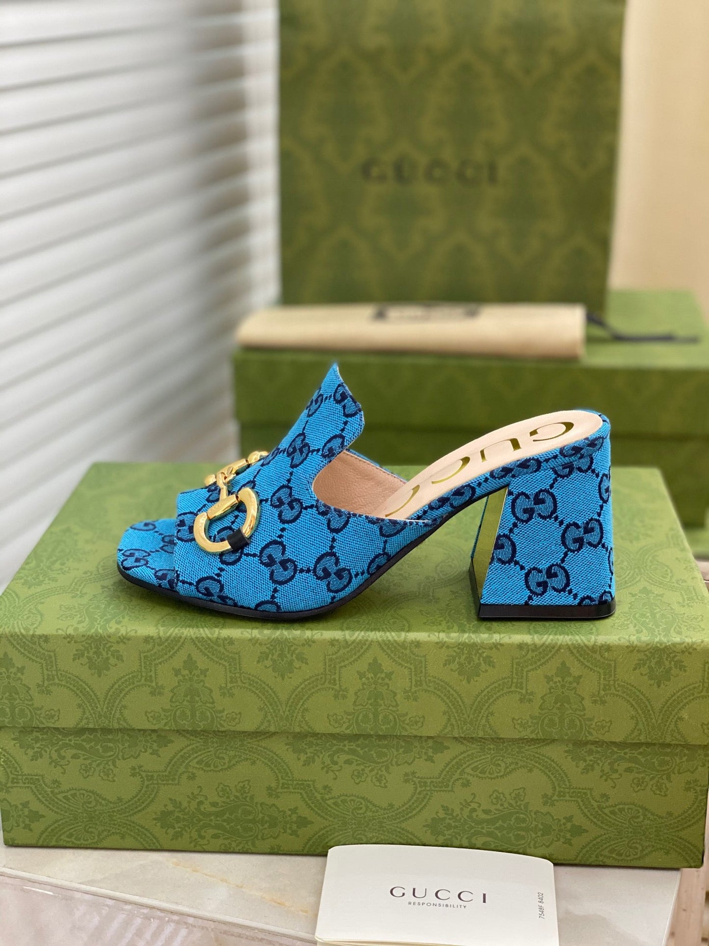 SE503 Size 5-10 Heels:7.5cm Material: Cowhide Lining: Sheep skin Sole: Italian leather