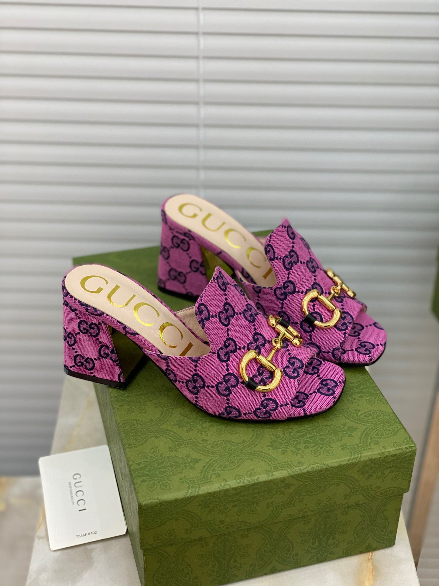 SE506 Size 5-10 Heels:7.5cm Material: Cowhide Lining: Sheep skin Sole: Italian leather