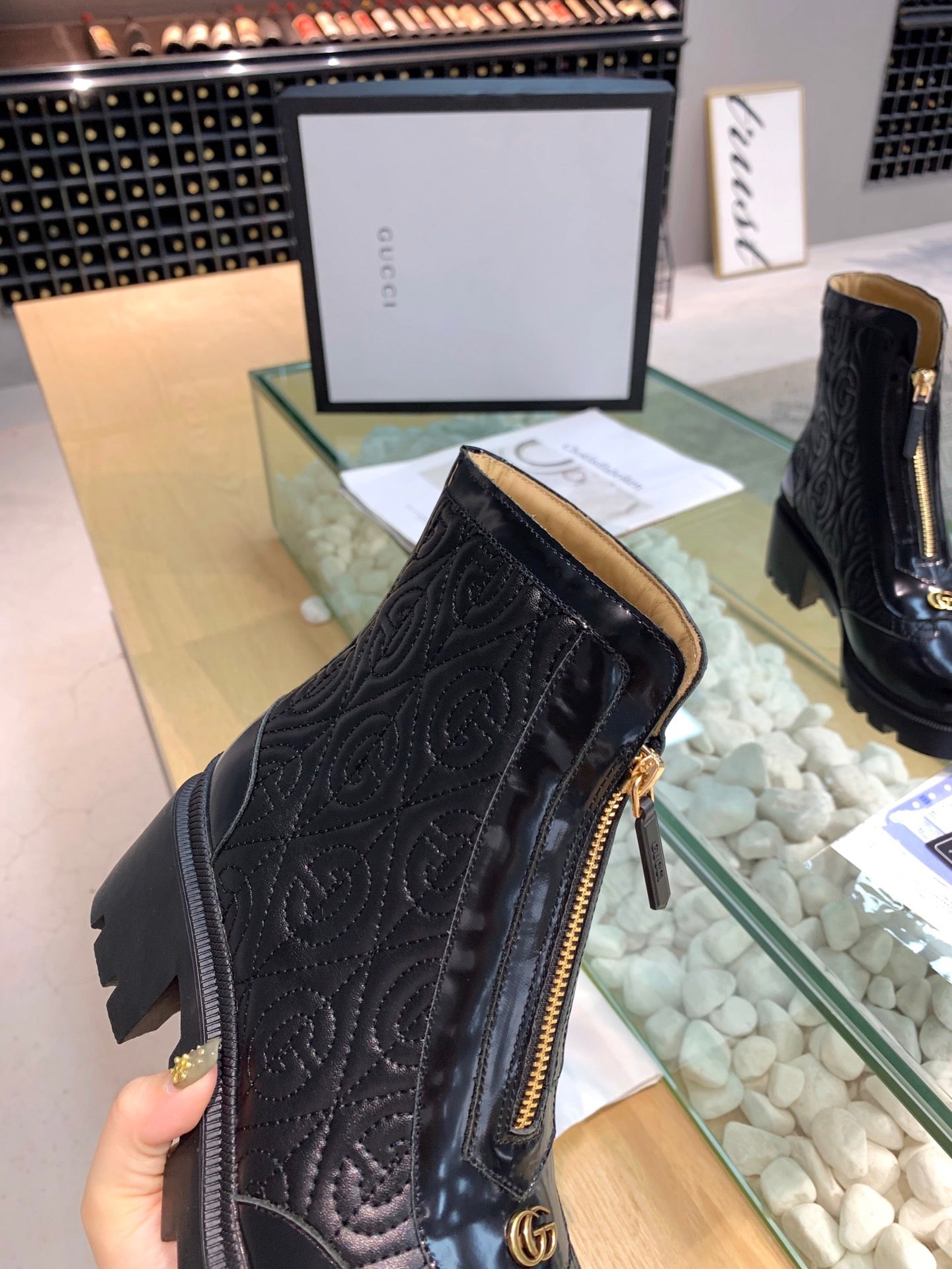 SE623 Size 4-11 Heels:6cm Material: Cowhide Lining: Cowhide Sole: Rubber