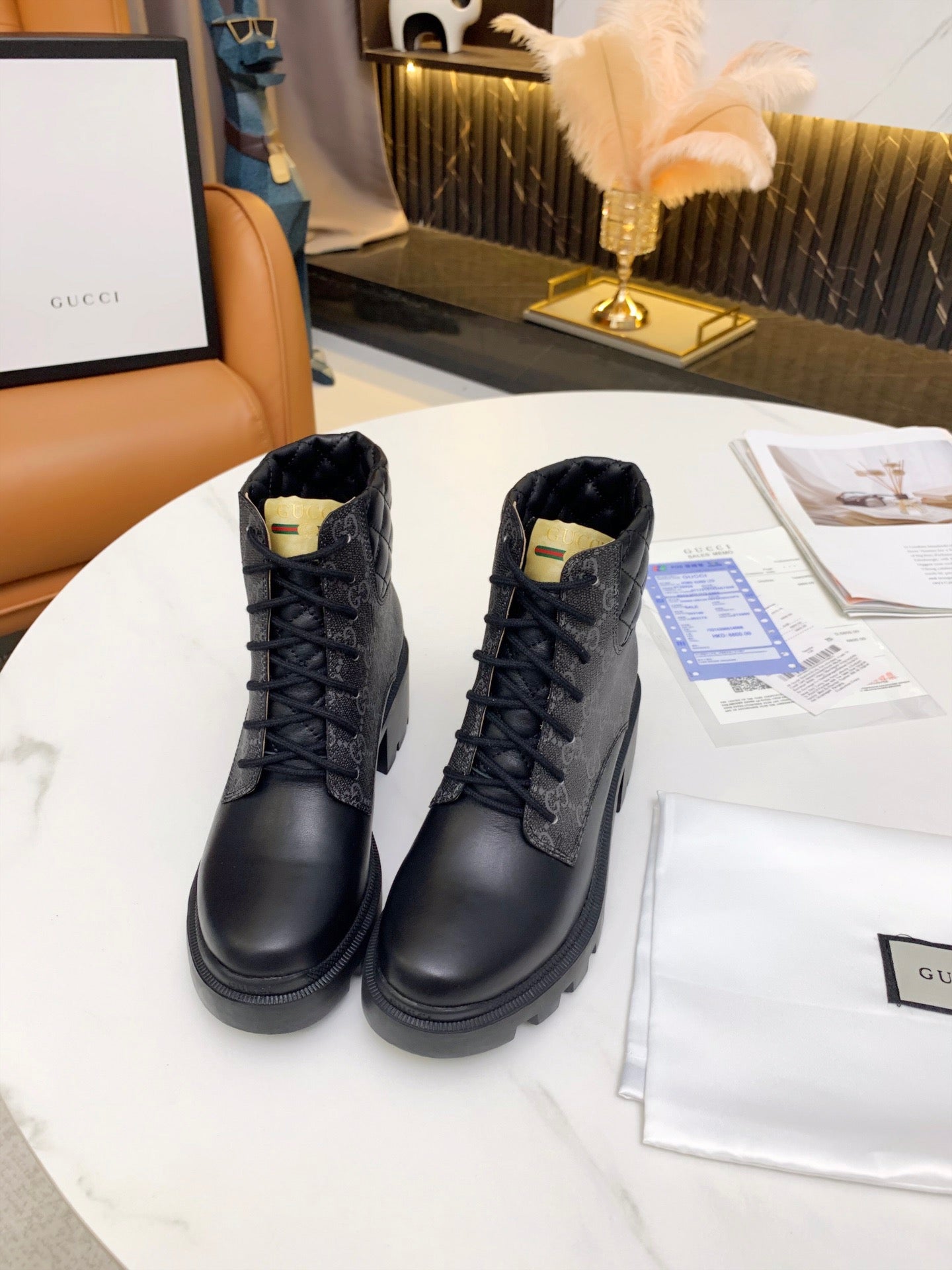 SE675 Size 4-11 Heels:6cm Material: Cowhide Lining: Cowhide Sole: Rubber