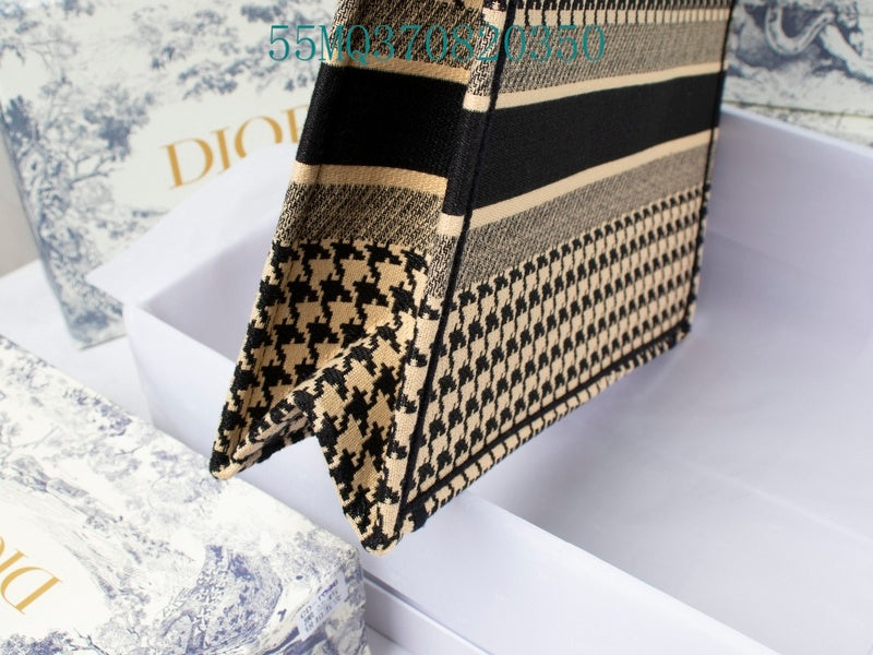 Christian Dior Luxury Bag - The Tote 363