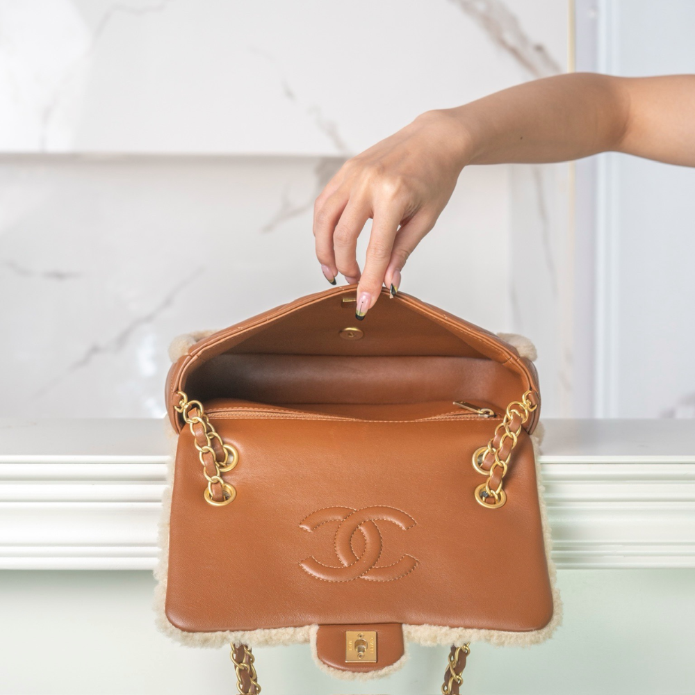 24K Teddy Bear-Shearling Flap Bag Leather Handbag for Women