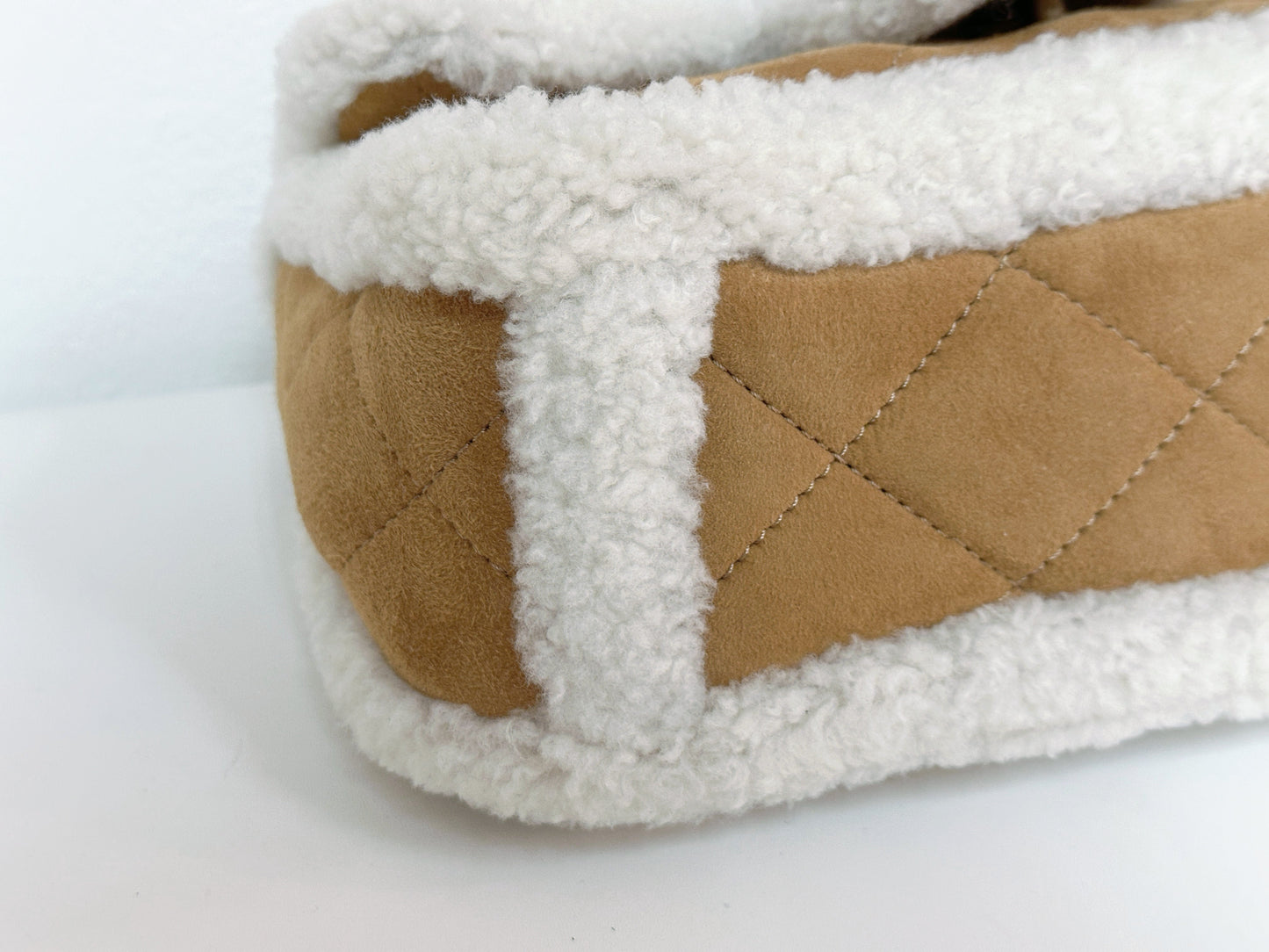 Chanel Medium Shearling Coco Neige Flap holo card 264