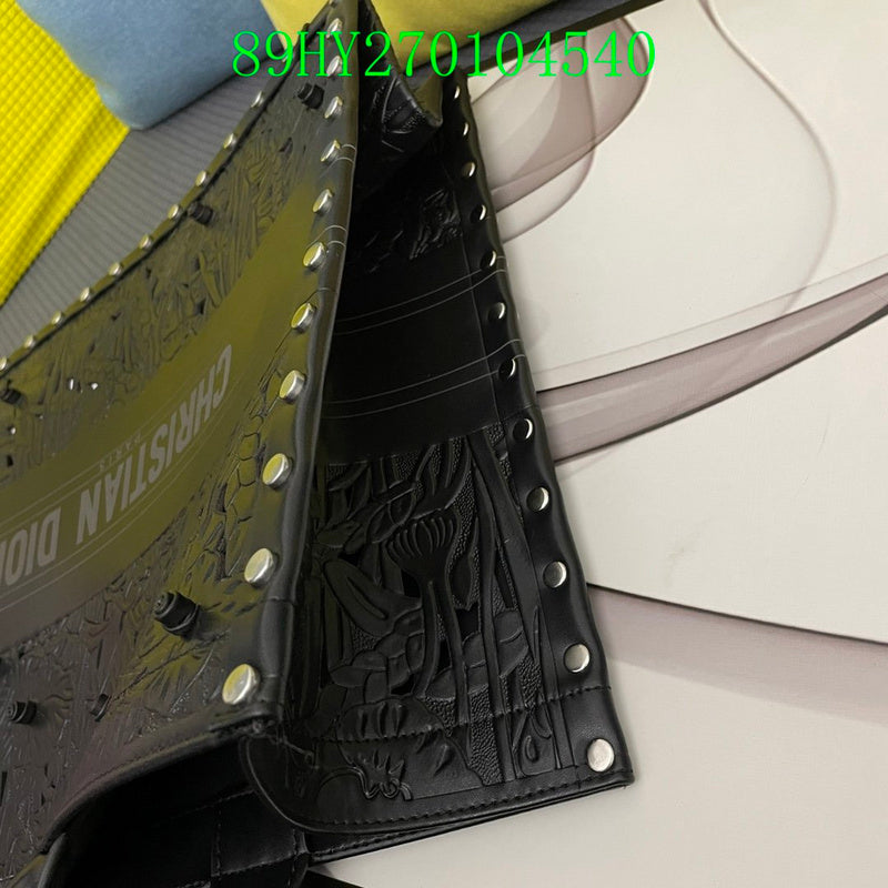 Christian Dior Luxury Bag - The Tote   317