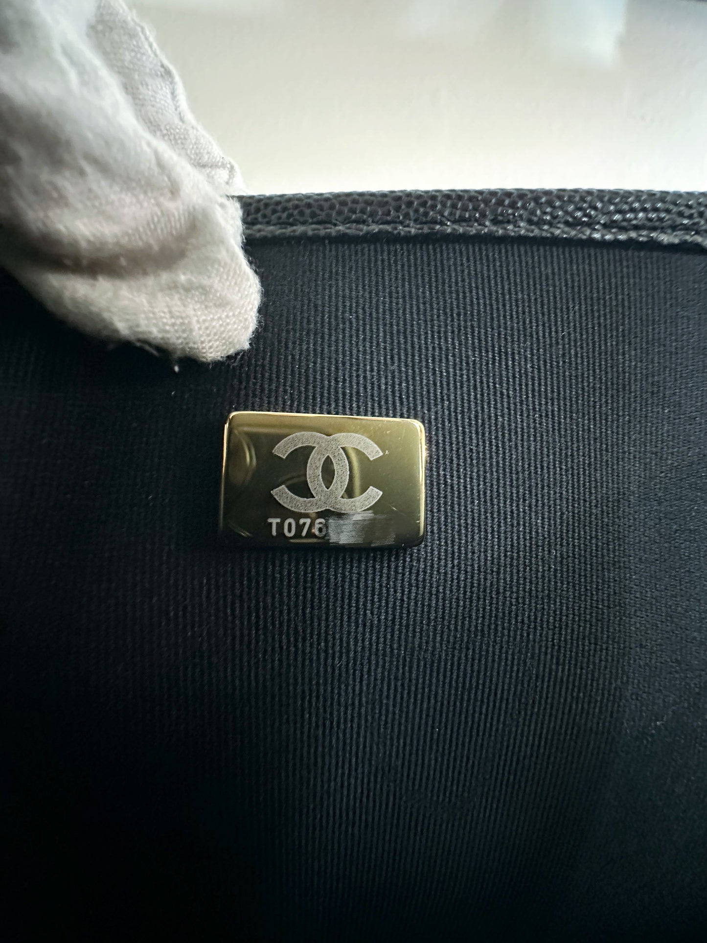 Chanel Caviar Quilted 22k Large School Memory Top Handle Flap Black microchip T076