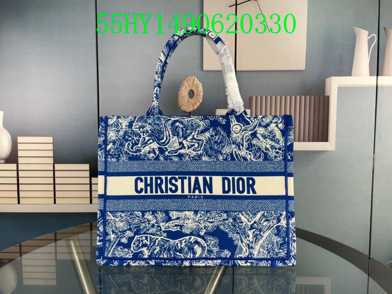 Christian Dior Luxury Bag - The Tote   190