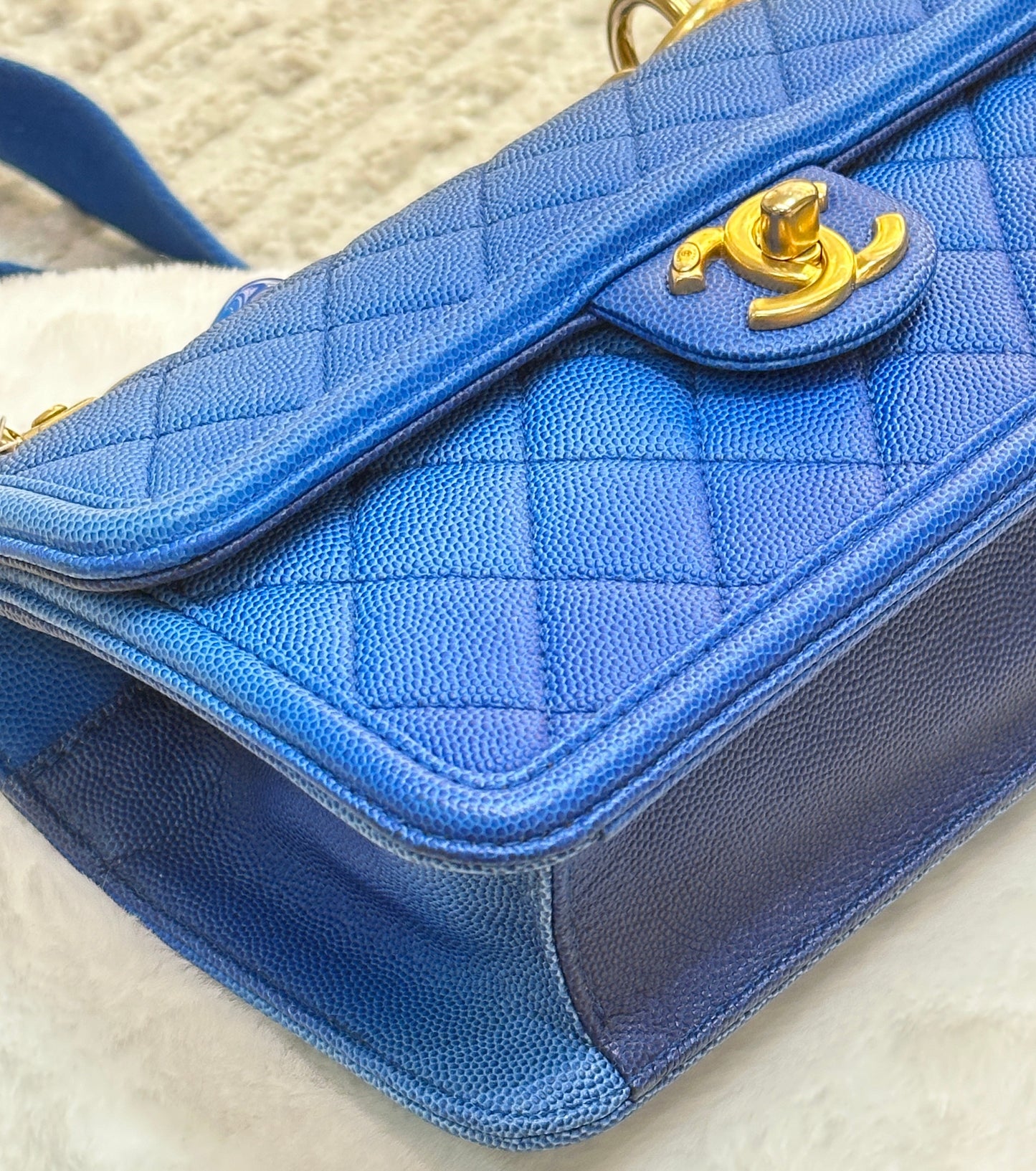CHANEL Caviar Quilted Small Sunset On The Sea Flap Blue
