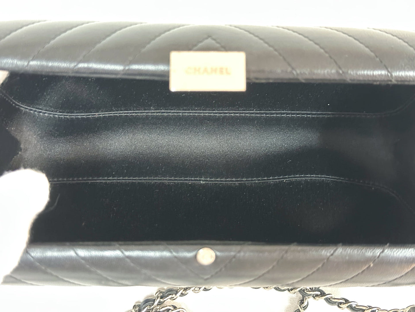 Chanel Chevron Metallic Fringe Clutch 2572 holo card