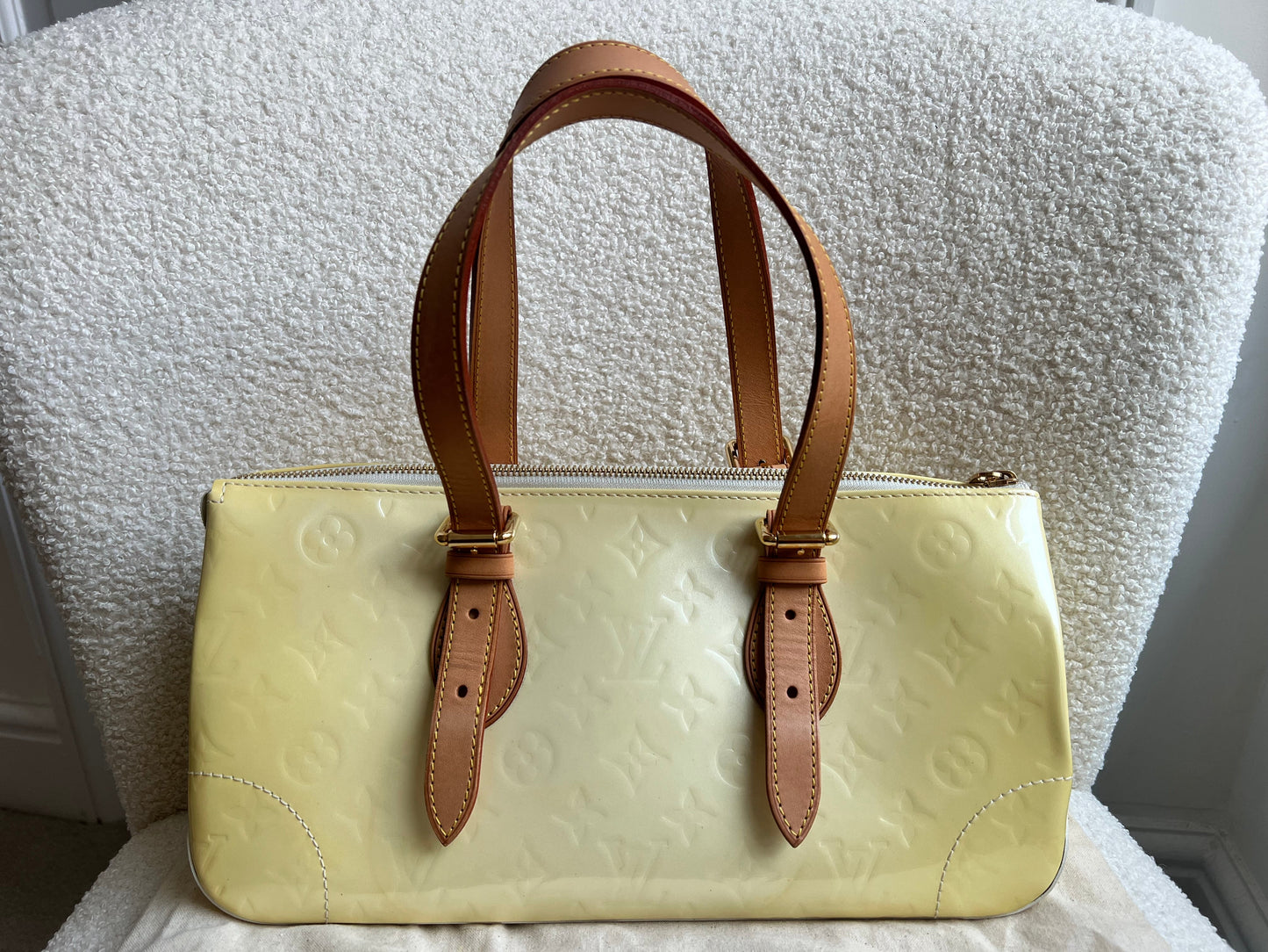 Louis Vuitton Rosewood Avenue Pearl Monogram Vernis