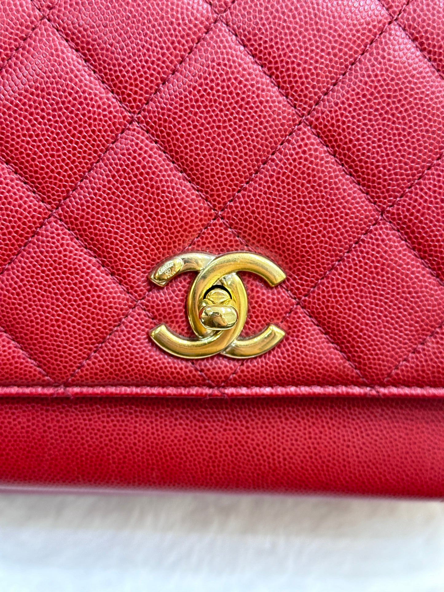 CHANEL Small Business Affinity Bag Red