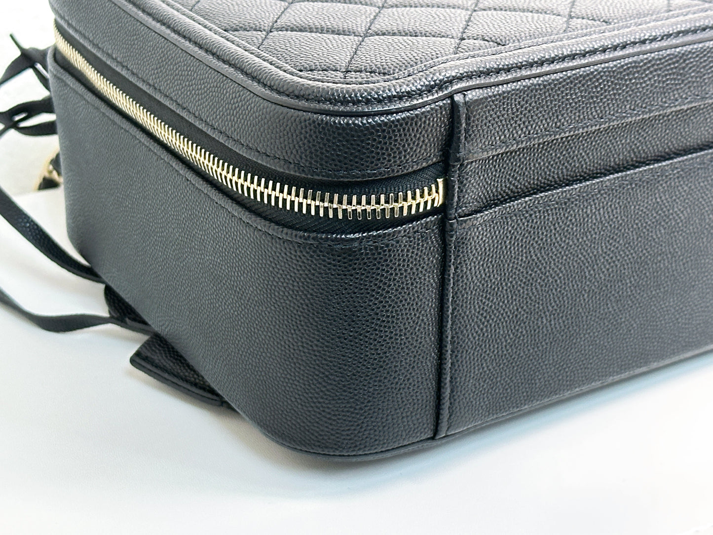 Chanel Filigree Large Black Vanity Case Bag in Caviar Leather GHW