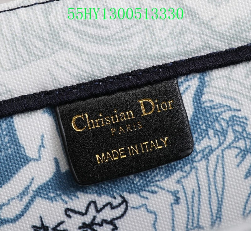 Christian Dior Luxury Bag - The Tote   192