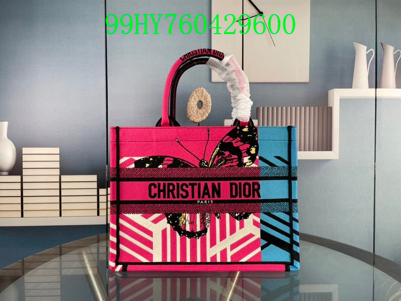 Christian Dior Luxury Bag - The Tote   303