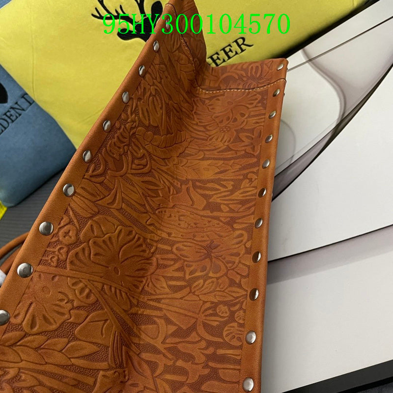 Christian Dior Luxury Bag - The Tote   315