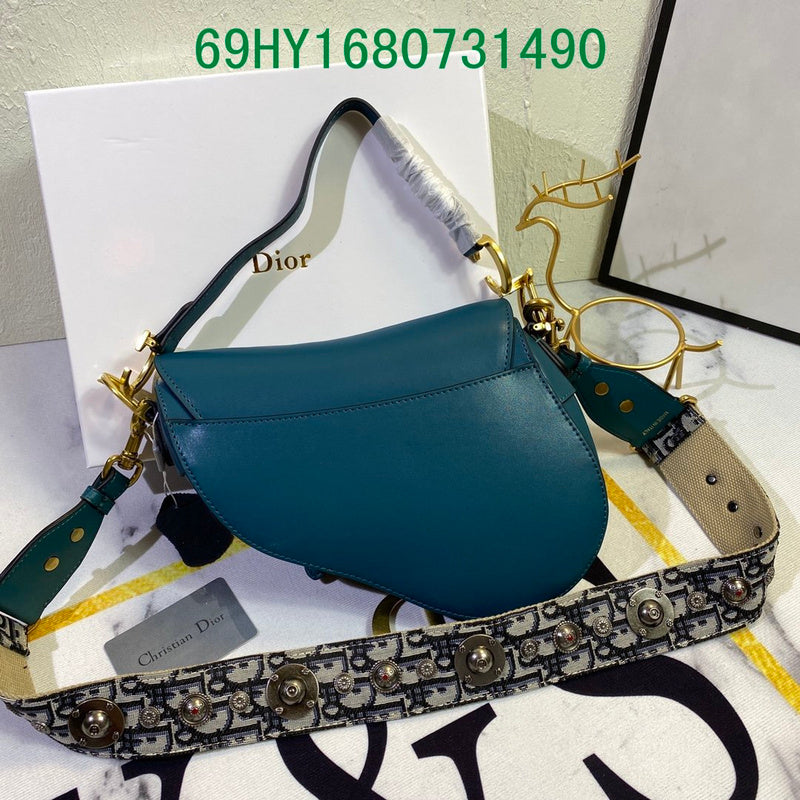 Christian Dior Luxury - The Tote   589