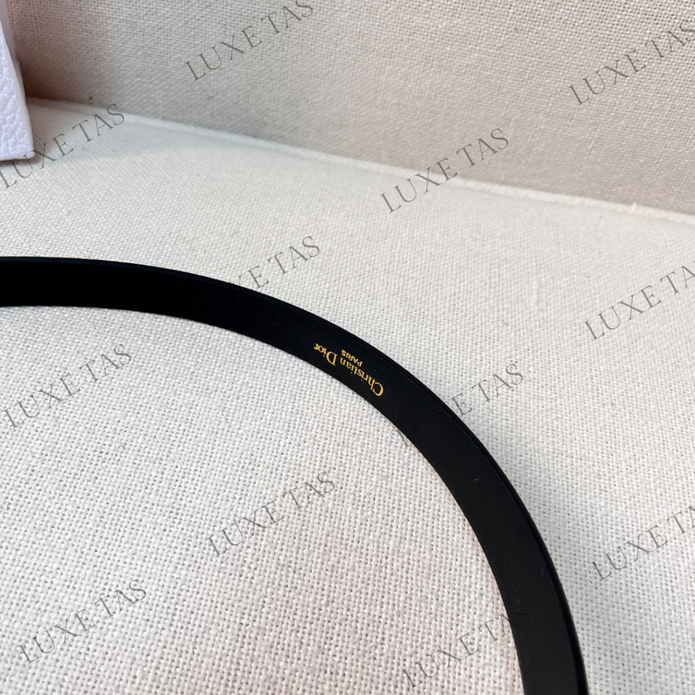 30 Montaigne Removable Pouch Belt Designer Belts for Women