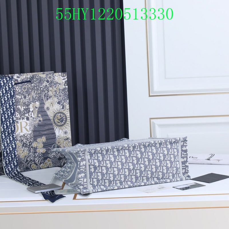 Christian Dior Luxury Bag - The Tote   207