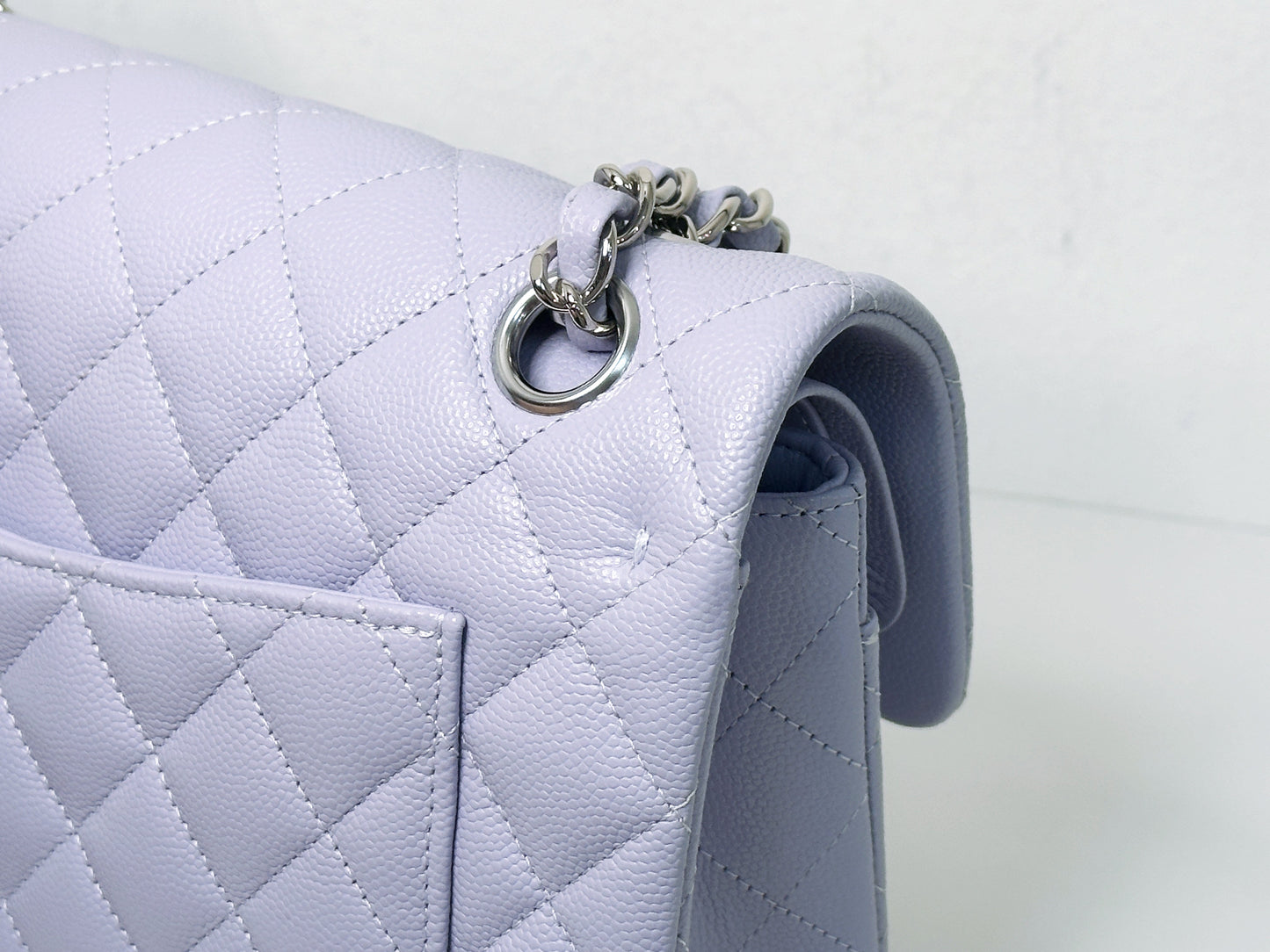 Chanel Small Caviar Quilted Double Flap Lavender 21K SHW UEAA microchip