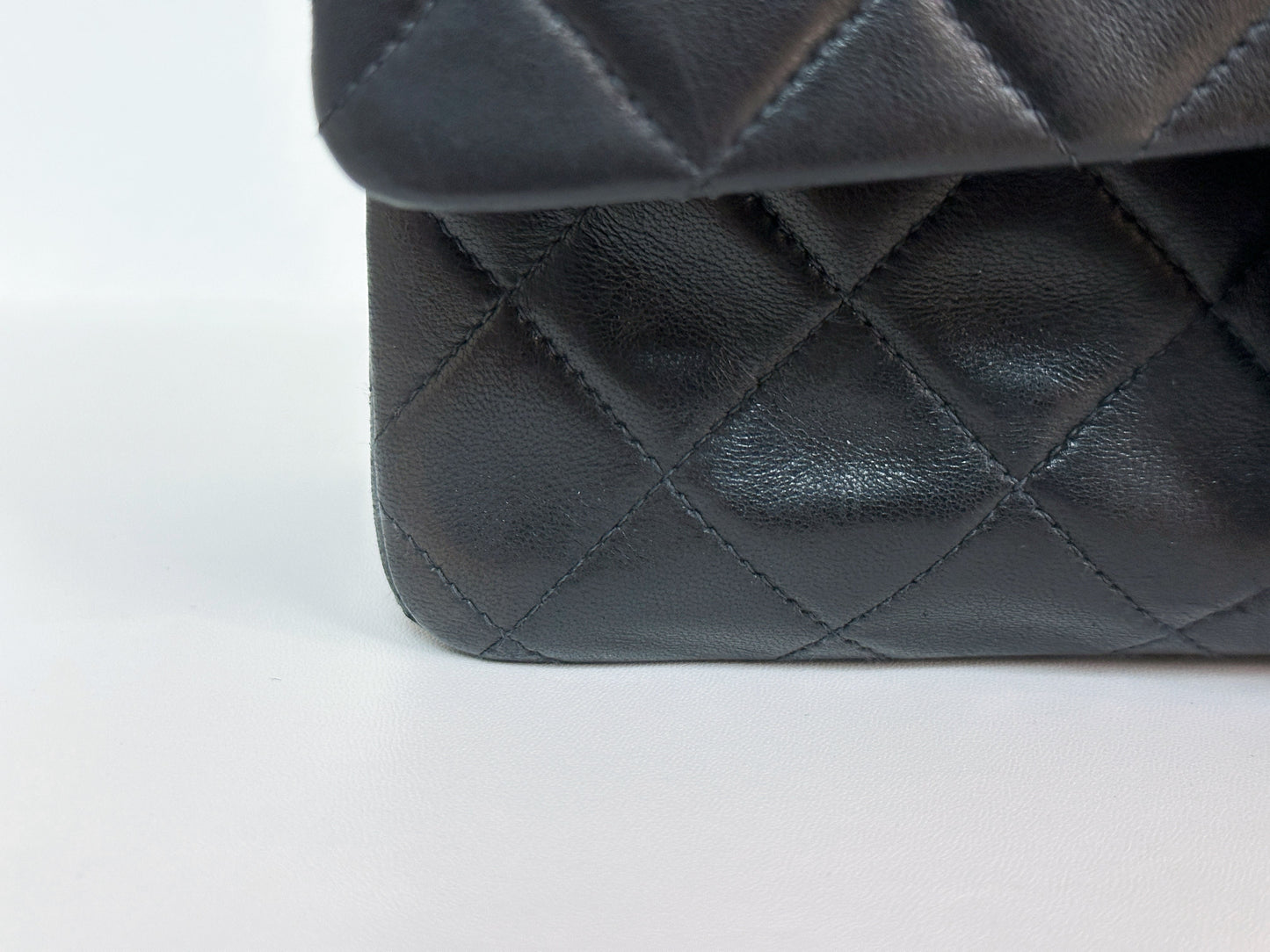 Chanel Vintage Black Quilted Lambskin Small Classic Double Flap Bag 4591 holo card
