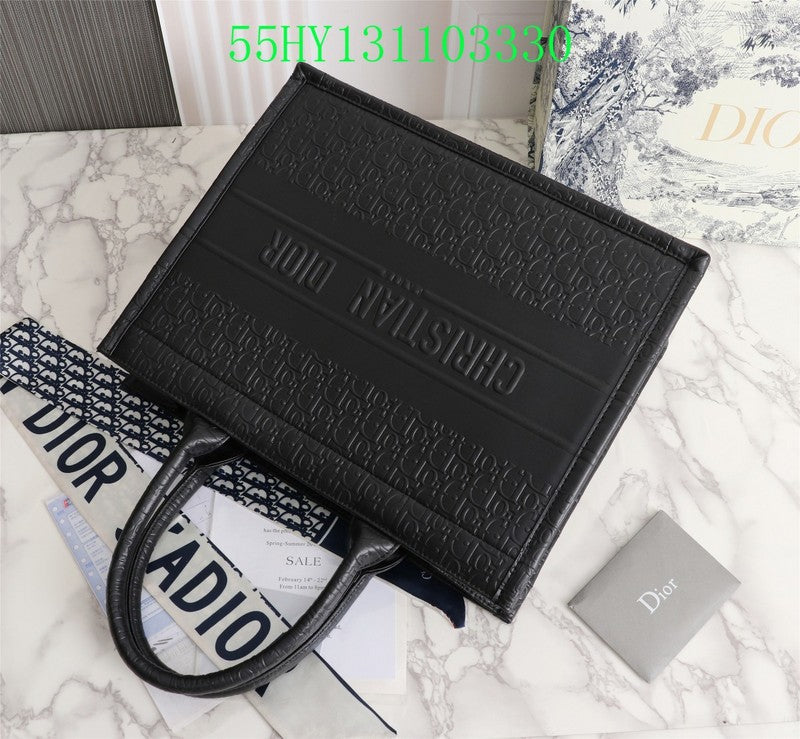 Christian Dior Luxury Bag - The Tote   237